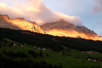  vergrößern / ingrandire 