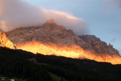  vergrößern / ingrandire 
