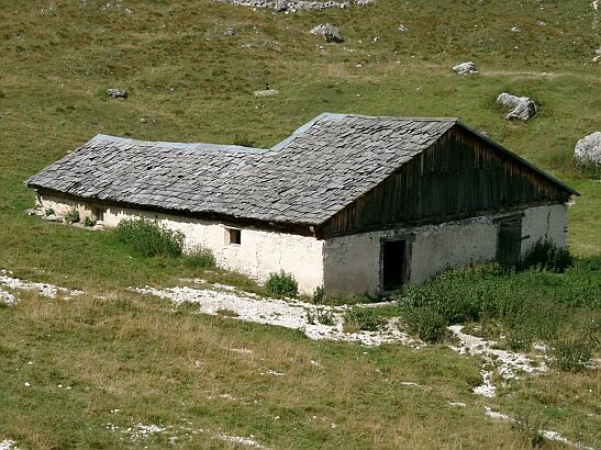  vergrößern / ingrandire 