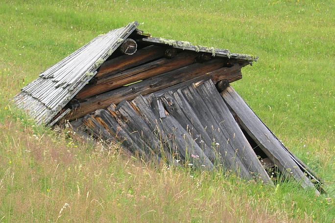  vergrößern / ingrandire 